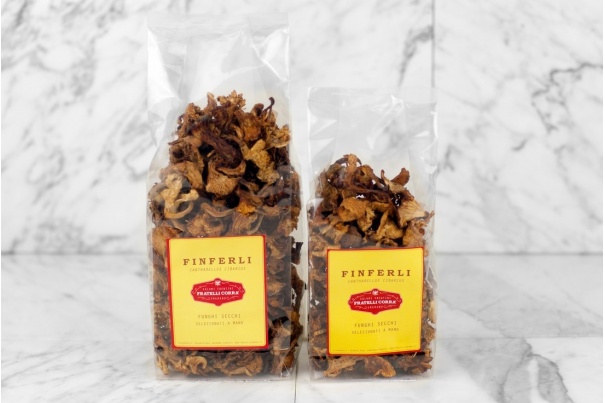 Dried Chanterelles Mushrooms